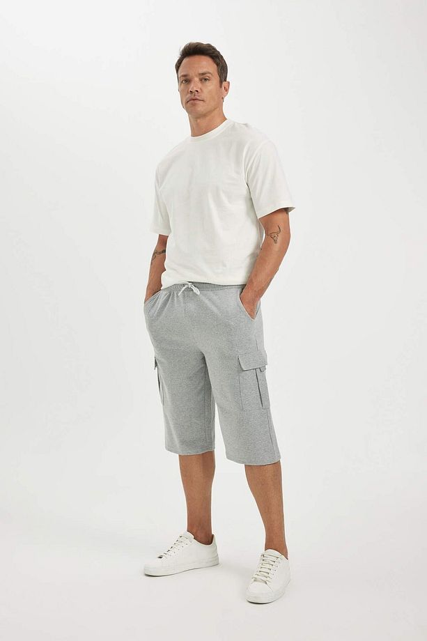 Regular Fit Basic Geri Dönüşümlü Kapri Şort - 1
