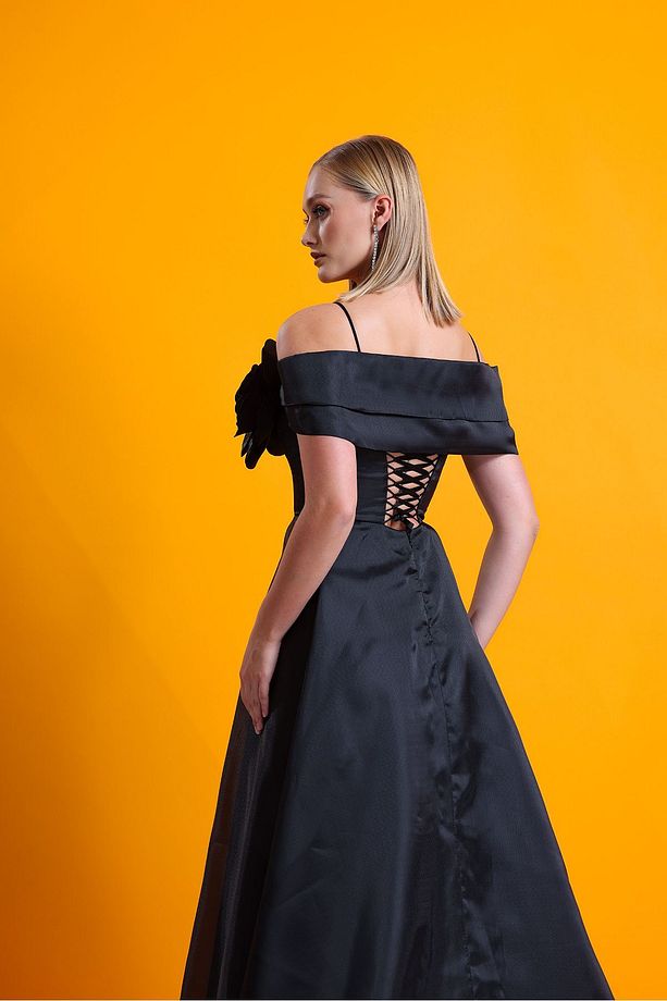 Çiçekli Maxi Siyah Kloş Elbise - 6