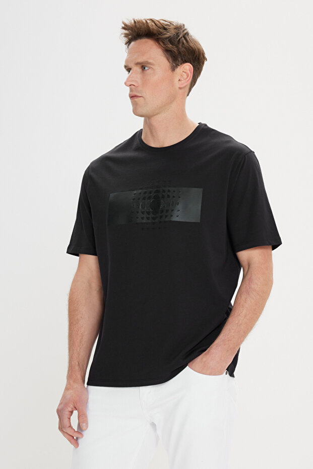 Modern Fit Rahat Kesim %100 Pamuk Baskılı Bisiklet Yaka Siyah Tişört - 3