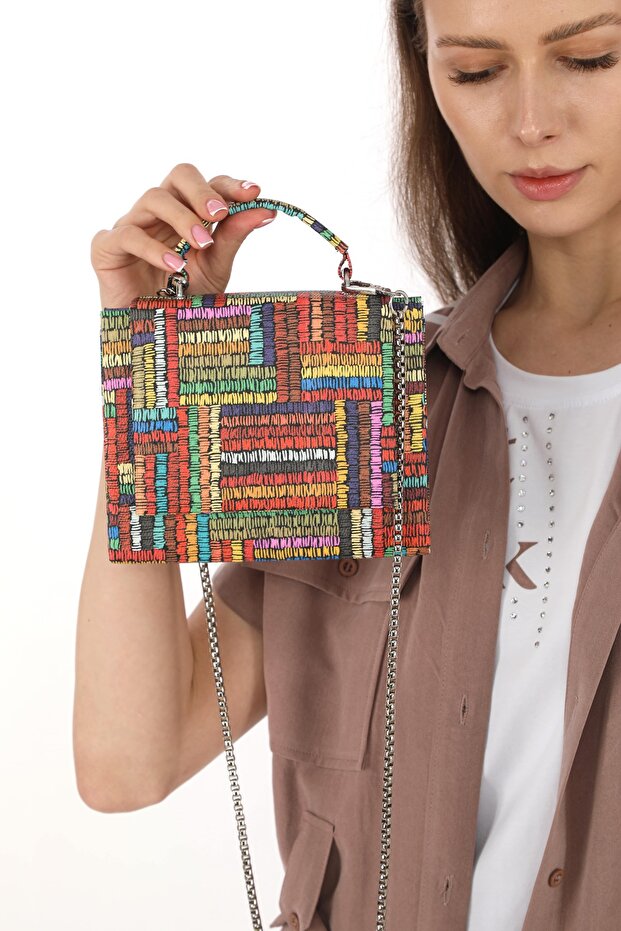 Mixed Color Magnetic Cover and Long Strap Evening Dress Bag Width: 17.5 cm Length: 14 cm