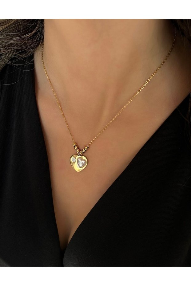 Steel Necklace Anti-Tarnish Anti-Allergic Heart Figure (2 Years Importor Warranty)