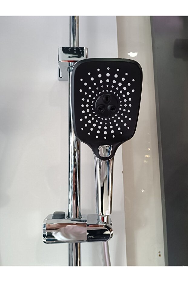 Piyano Gri Tepe Duş Seti - 3