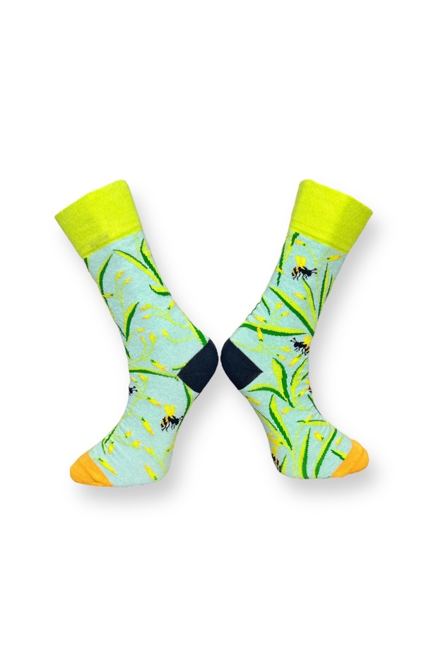 Single Unisex Leaf Patterned