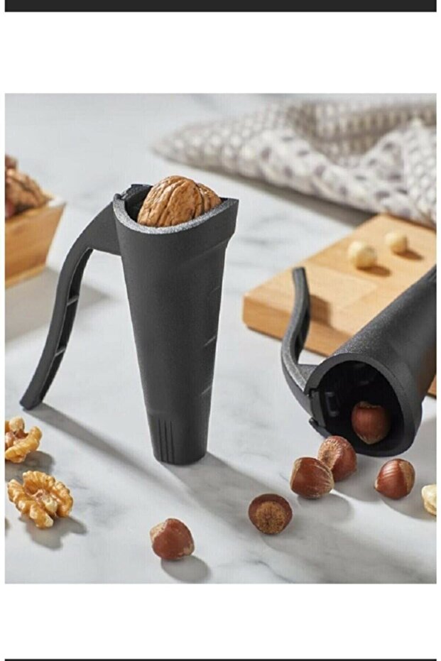 Luxury Casting Walnut and Hazelnut Scratch