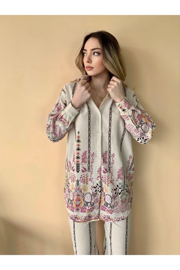 طقم كتان مطبوع كبير الحجم - 4