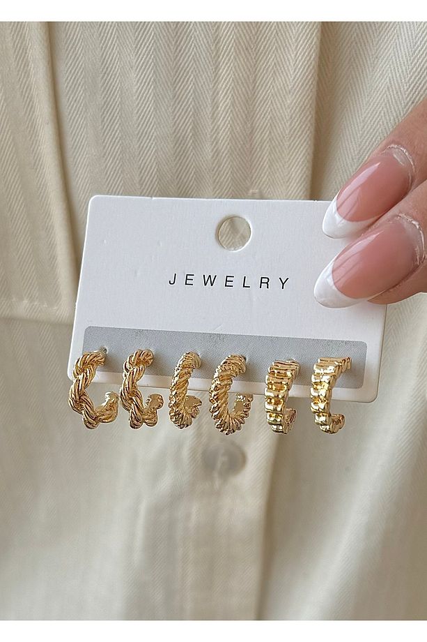 Gold 3 farklı model kadın  küpe seti - 3