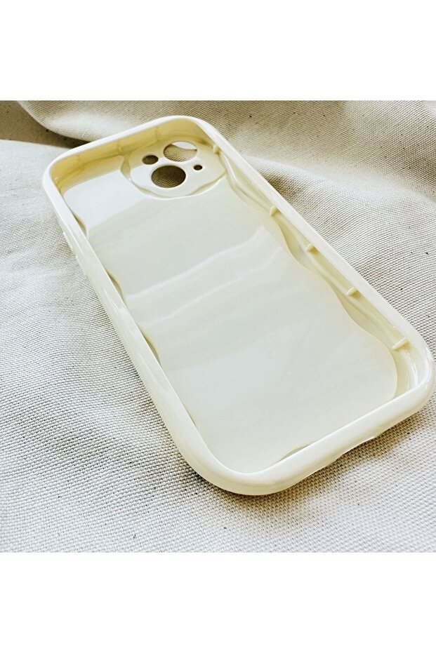 iPhone 15 Heart Pattern Case - 3