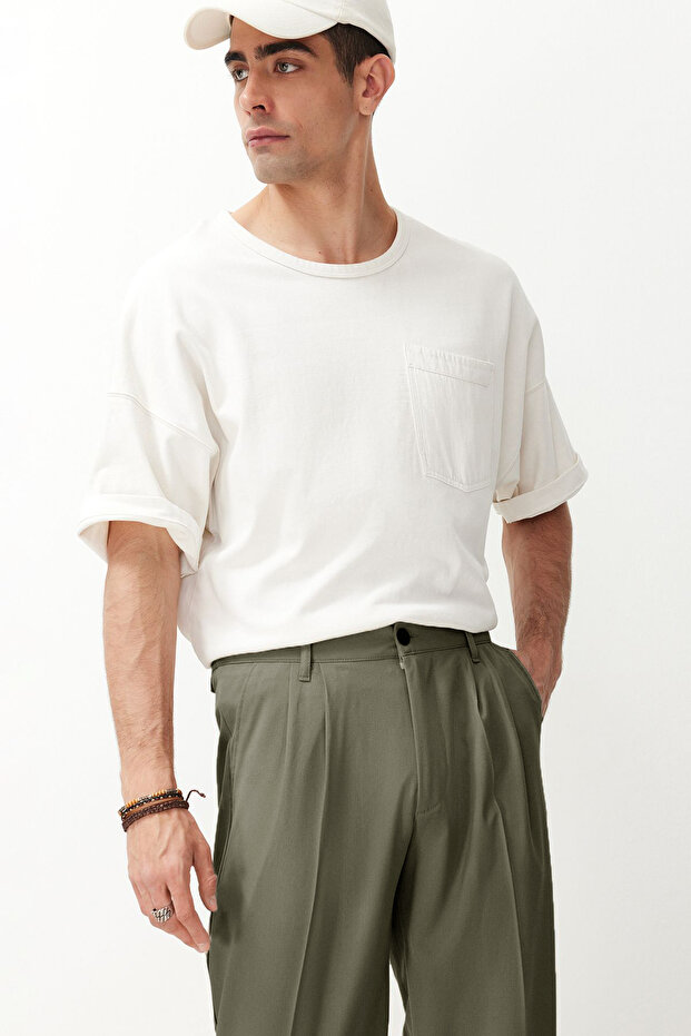 Haki Pileli Klasik Baggy Fit Kumaş Pantolon TMNSS24PL00024 - 4