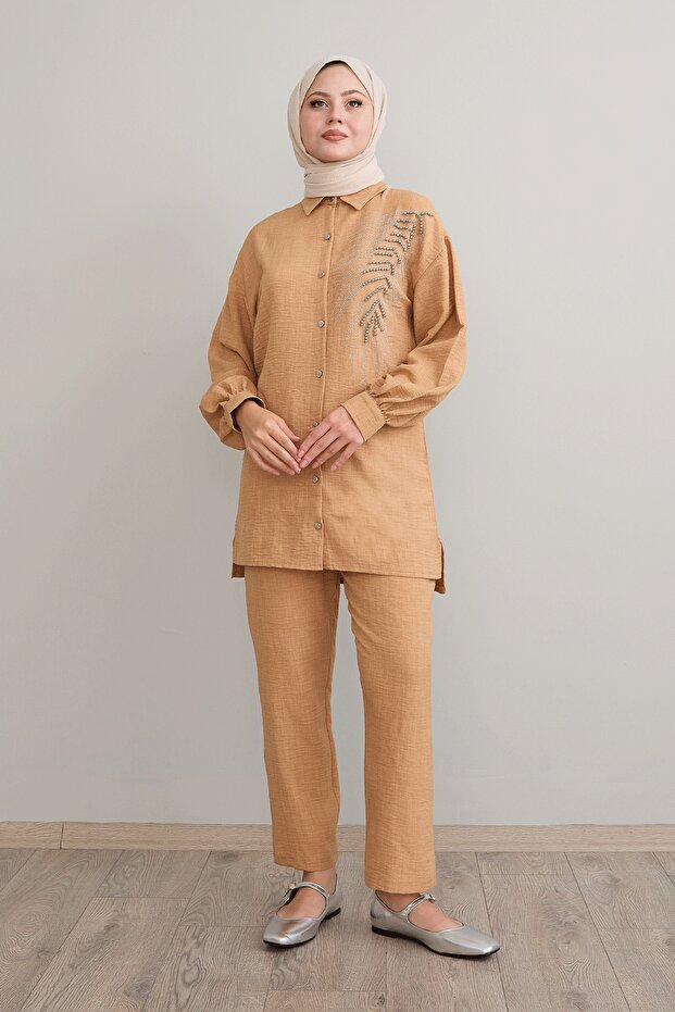 Leaf Stone Processing Camel Linen Set