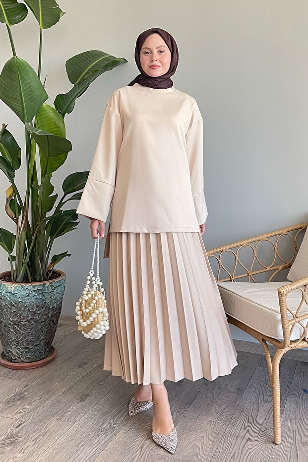 Casual Stone Set with Skirt