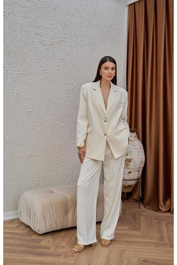 بنطلون سترة بأزرار ذهبية بيضاء كبيرة الحجم - 2