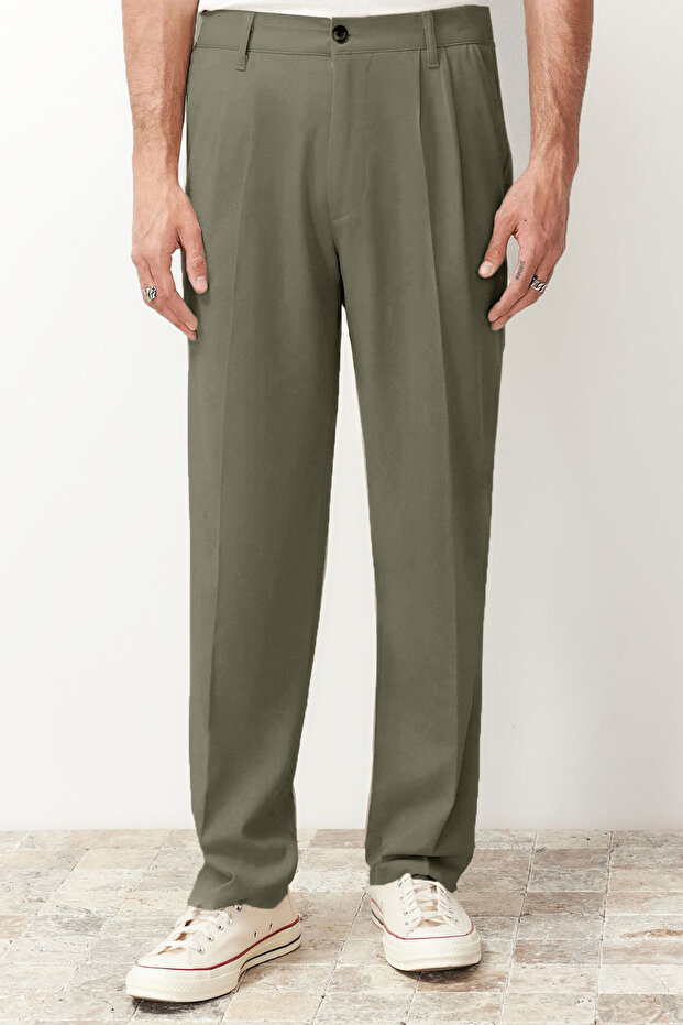 Haki Pileli Klasik Baggy Fit Kumaş Pantolon TMNSS24PL00024 - 1
