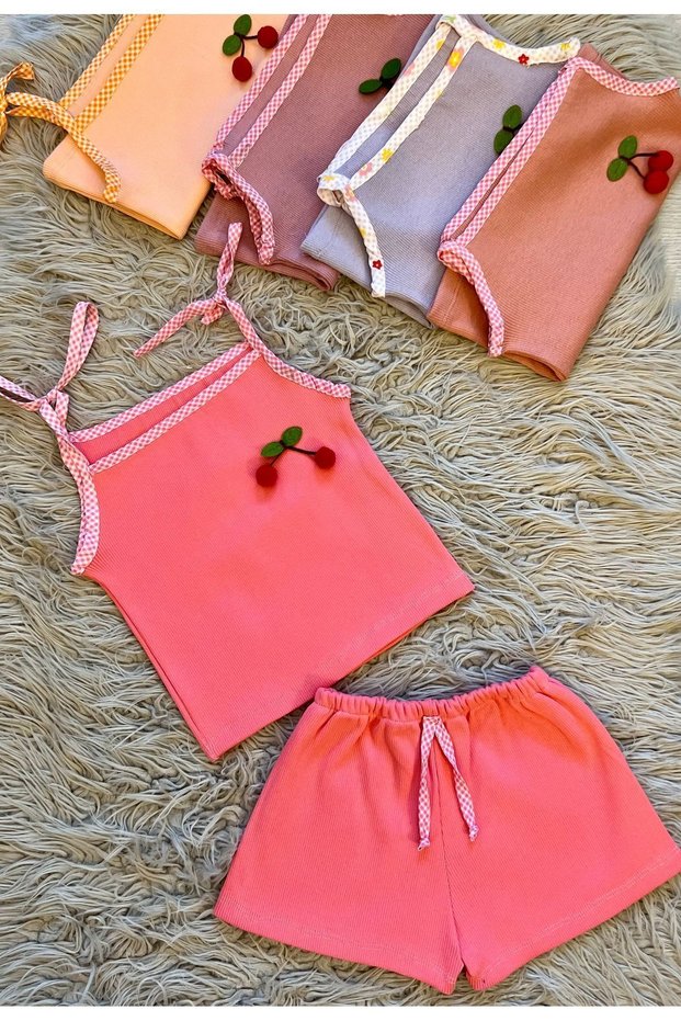 Ribbed Ribbed Shorts with Adjustable Straps, 2-Piece Set