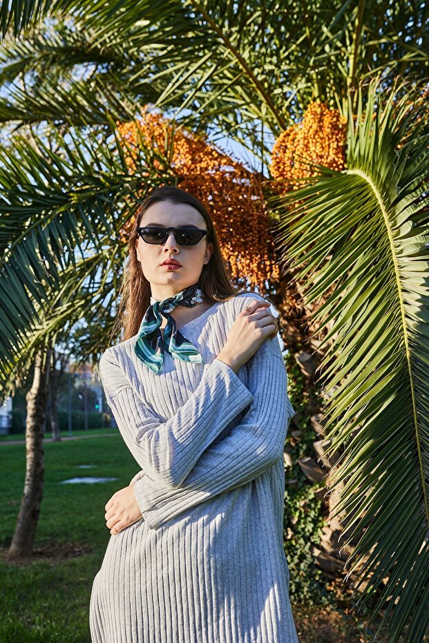 ÇİÇEK DESENLİ FULAR - 5