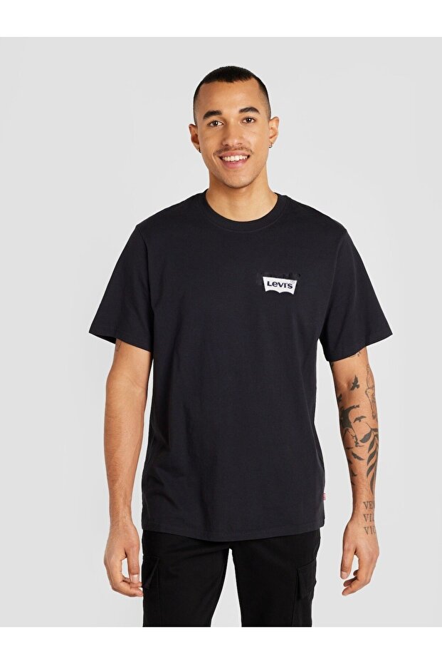Graphic Crewneck Tee