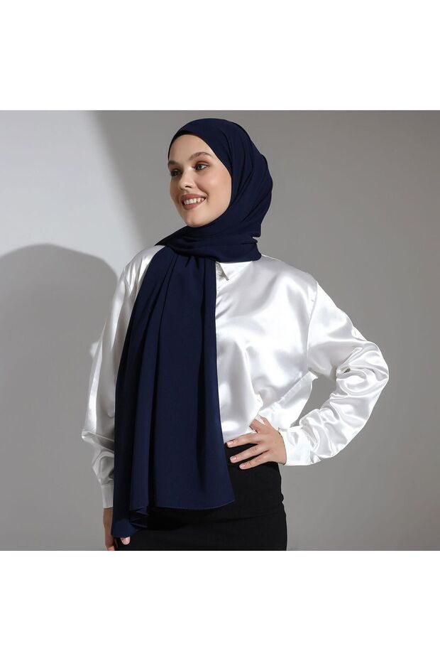 شال من الحرير المصري باللون الأزرق الداكن - 1