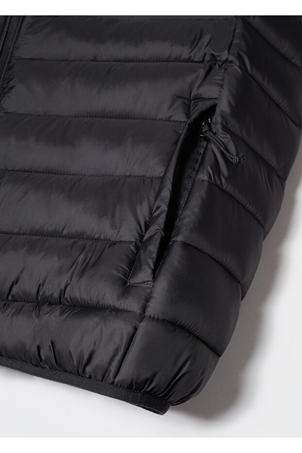 Czarna kamizelka chłopięca -67160470 - 7