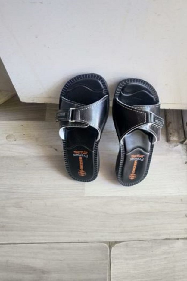 Black 1 Piece - Velcro and Durable Quality Orthopedic
