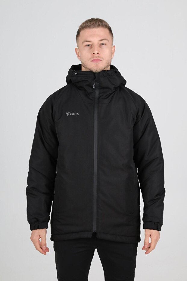 Strike Anorak Long Coat Black