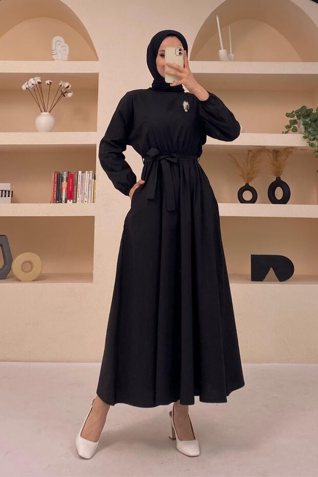 Black Women's Oranje Brocade Dress with Brooches and Pockets
