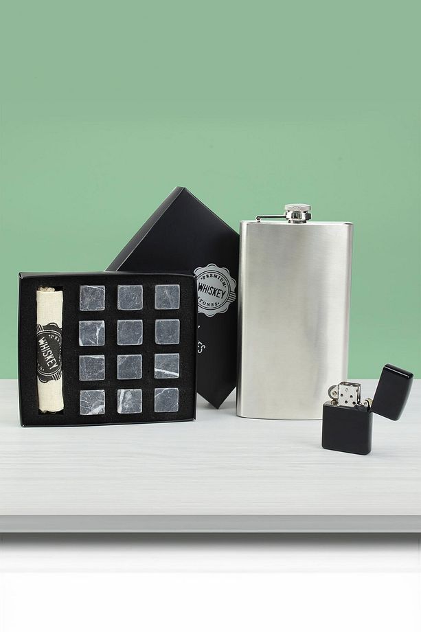Çelik Cep Matarası & Zippo Tarzı Çakmak & Viski Taşı Soğutma Taşı Seti Hediye Seti - 1
