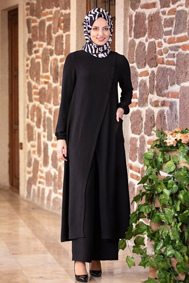 Women's Black Aerobin Fabric Hijab Top and Bottom Set