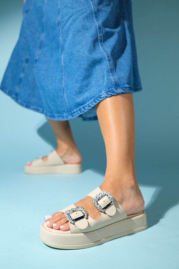 Preds Beige Stone Buckle Double Banded Women's Slippers