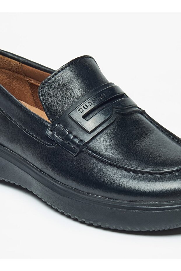 Solid Slip-On Loafers - 5