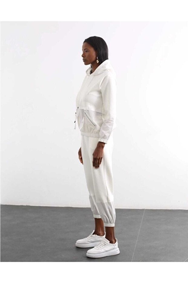 طقم بدلة رياضية مزين بالمظلة - 3