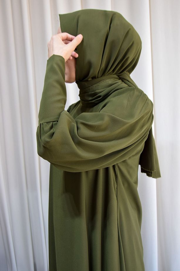 Model Mihriban Medine İpeği Kol Detaylı Tesettür Elbise (Şal Dahil) - Yeşil - MİHRİBAN01004Ş - 8