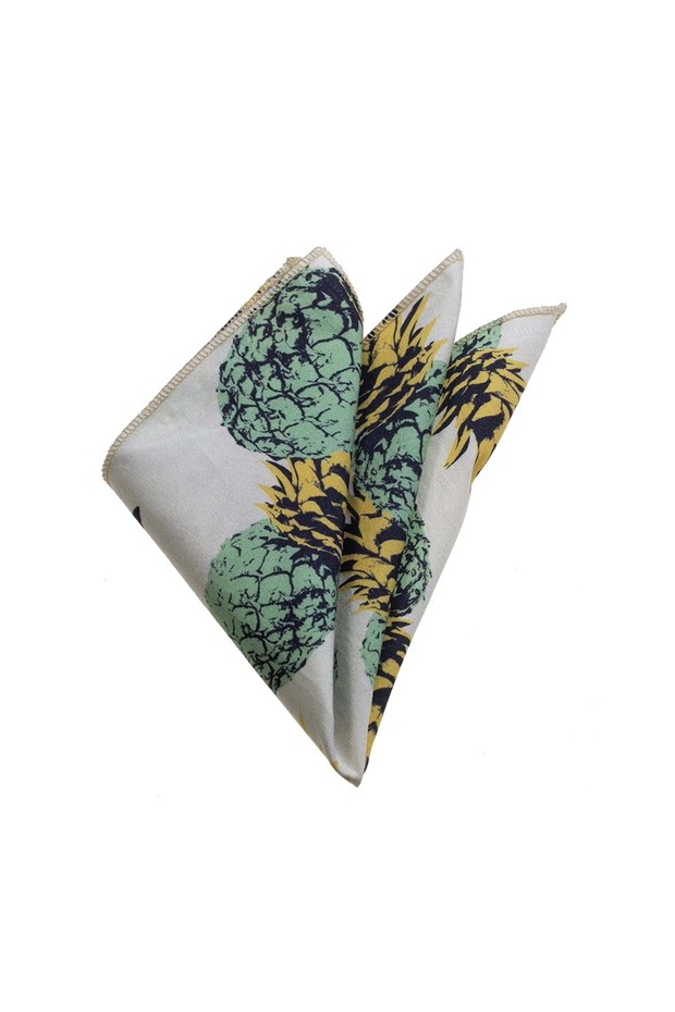 Pineapple Pattern Collar Handkerchief - 1
