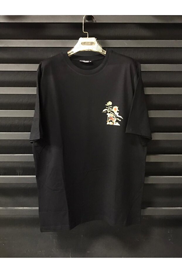 تيشيرت كبير الحجم مطبوع عليه عباد الشمس - 2