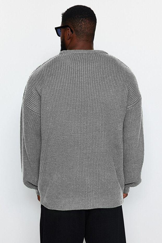 Gri Büyük Beden Oversize Fit Geniş Kalıp Bisiklet Yaka Basic Triko Kazak TMNAW24AN00001 - 2