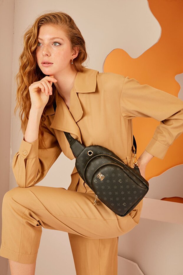 Black Monogram Women's Shoulder Bag 05PO22Y1535