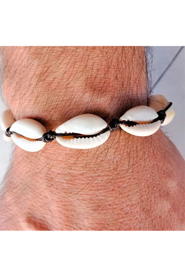 Men's Bracelet - Black String and Seashell - 1