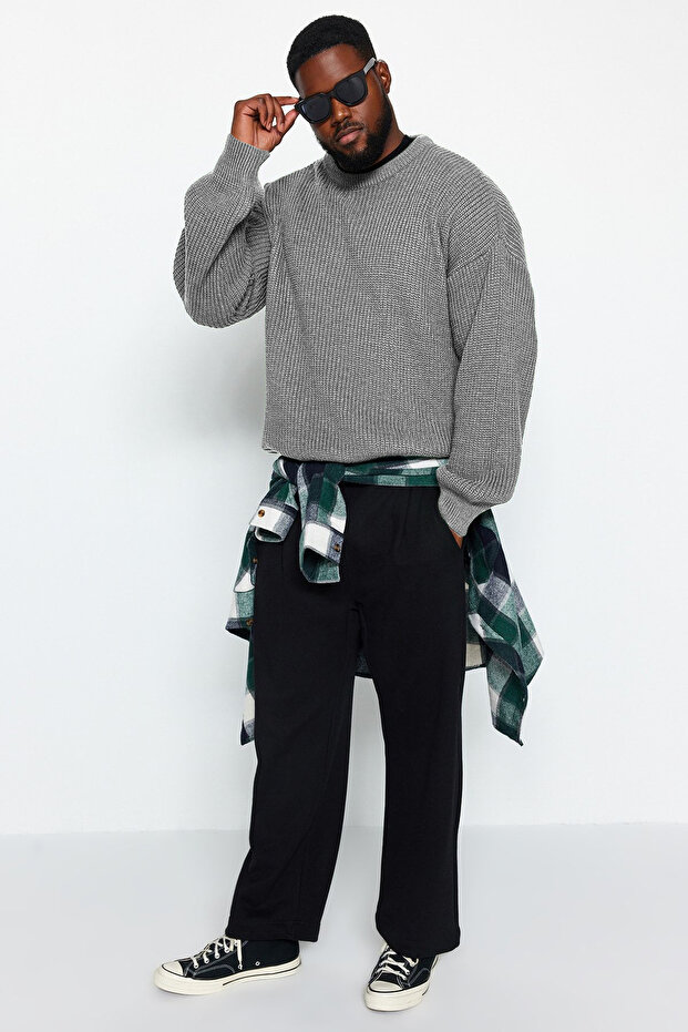 Gri Büyük Beden Oversize Fit Geniş Kalıp Bisiklet Yaka Basic Triko Kazak TMNAW24AN00001 - 5