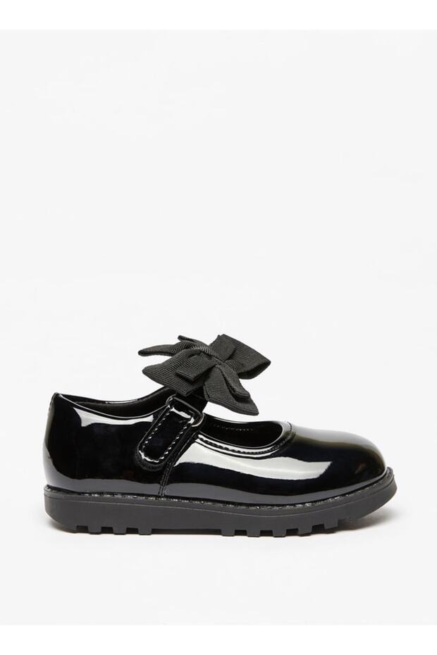 Solid Mary Jane Shoes with Bow Accent - 1