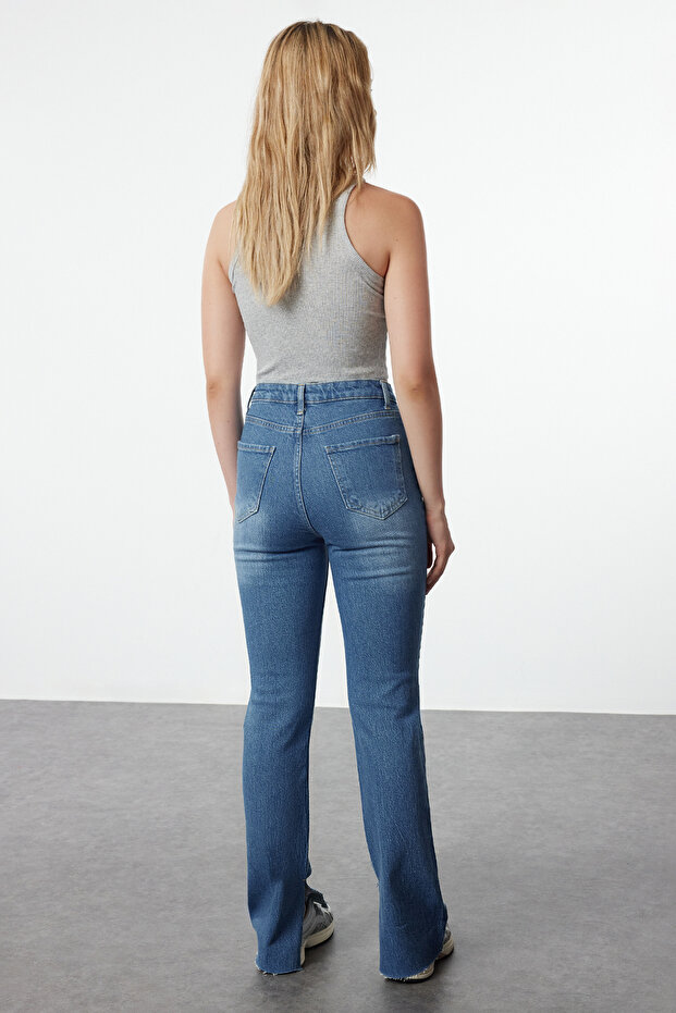 Lacivert Yırtmaçlı Yüksek Bel Comfort/Esnek Flare İspanyol Paça Jeans TWOAW22JE0382 - 10
