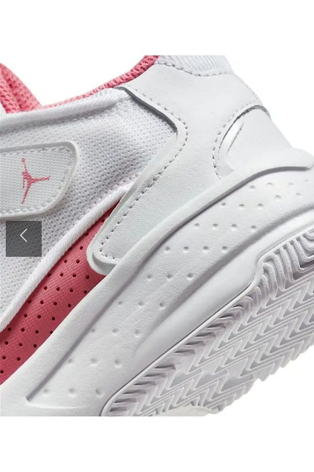 Jordan Max Aura 4 Çocuk Beyaz Spor Ayakkabı - 5