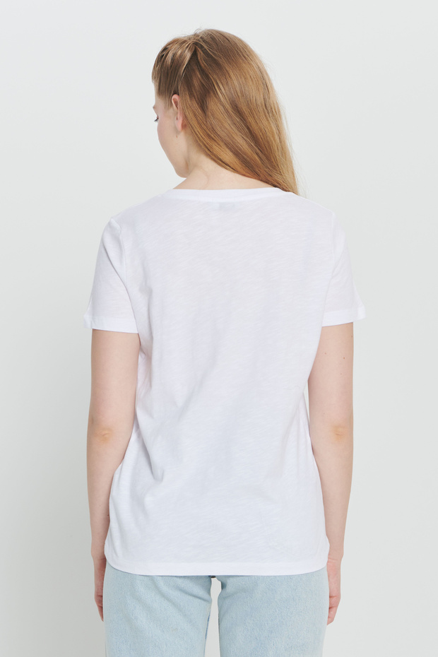 Kadın Beyaz %100 Pamuk Standart Fit Normal Kesim V Yaka Basic Tişört - 5