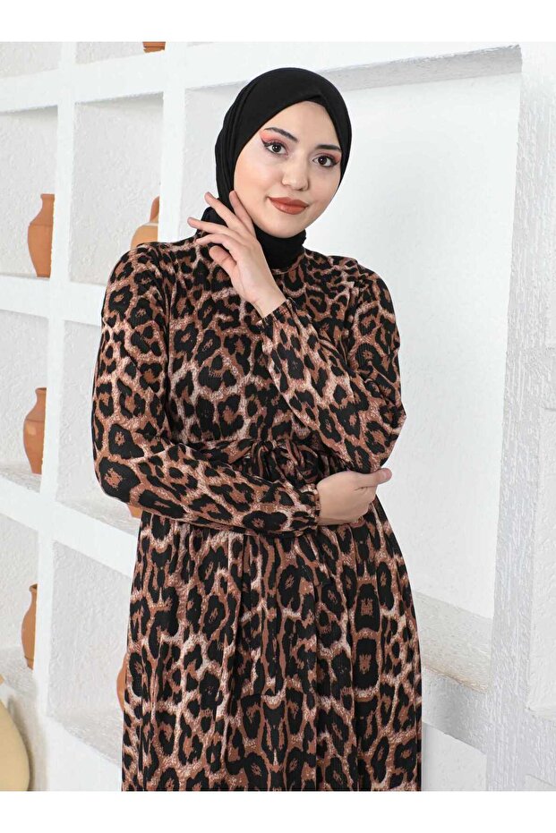 Leopard Patterned Hijab Dress - 700 Model - 4