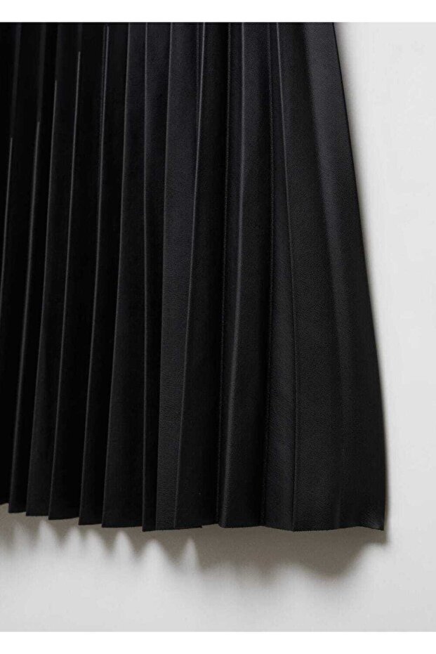 Deri görünümlü pilili etek - 6