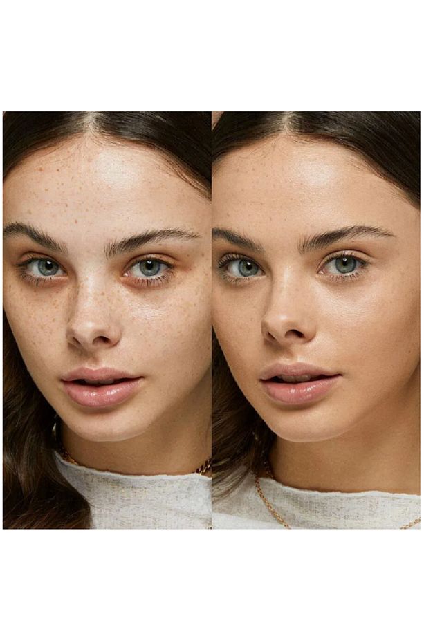 INSTAMOISTURE GLOW FOUNDATION - 3