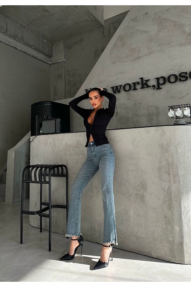 Mini Flare Model Kesik Paça Kot Pantalon - 1