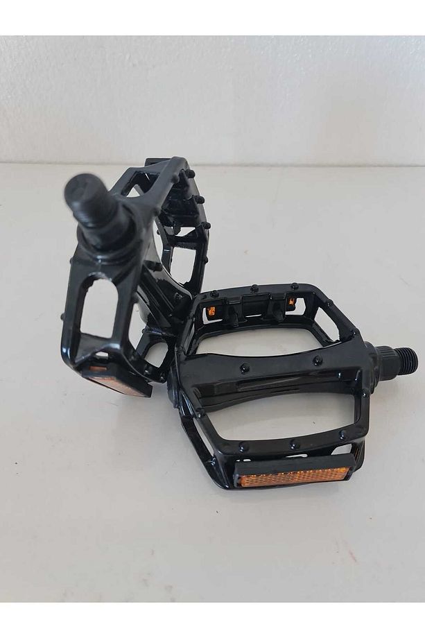 Pedal - 1