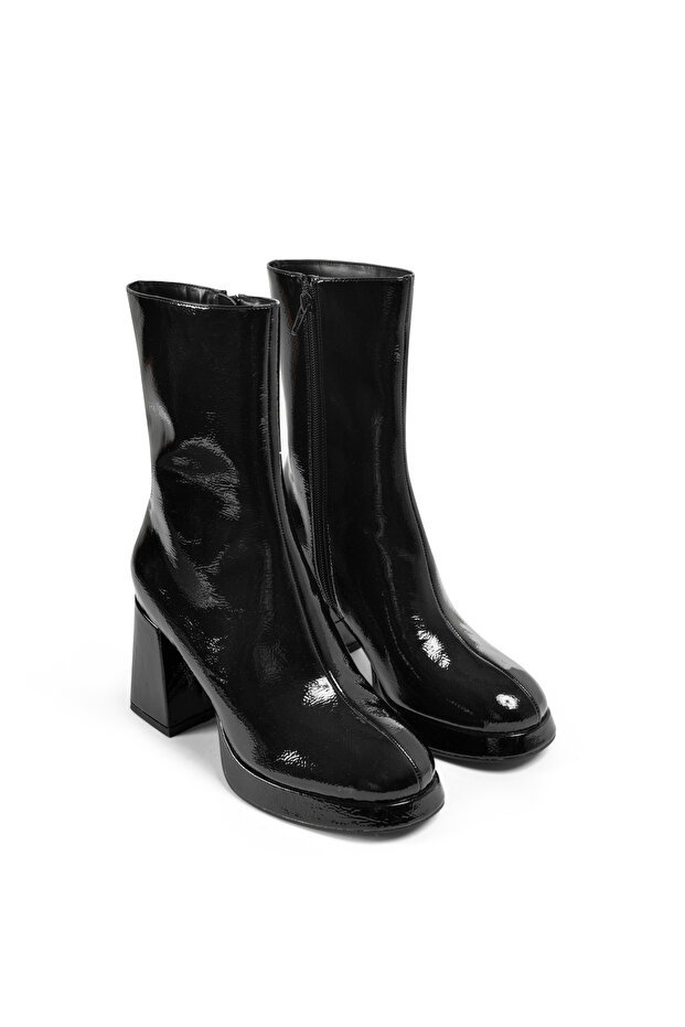 Patent Leather Thick Heeled Boots - TW 6230034034001