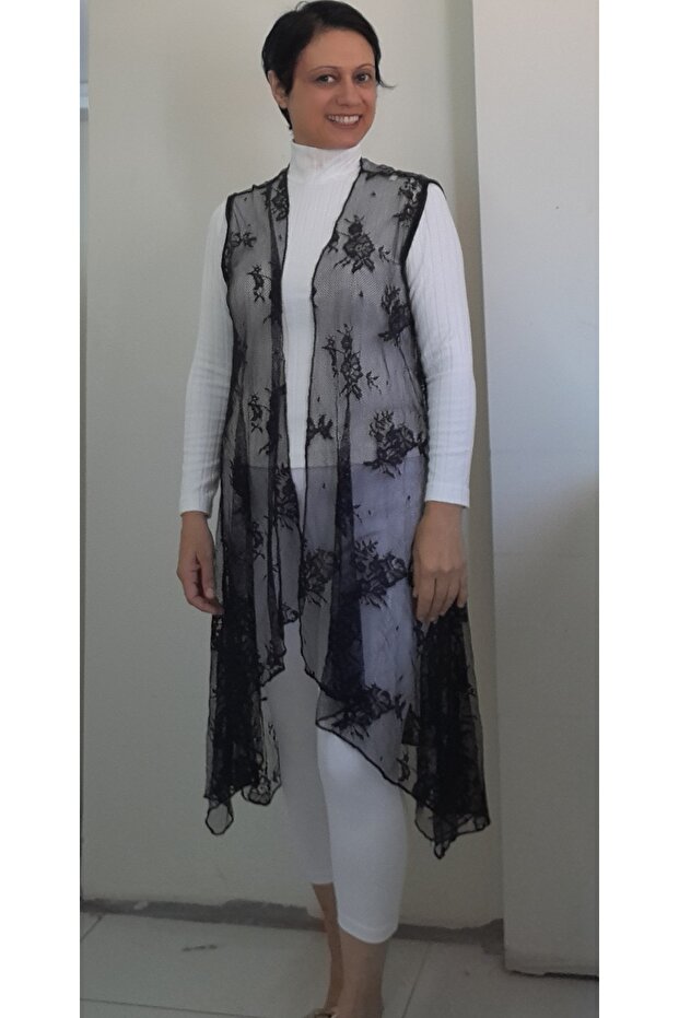 Black salaş lace vest