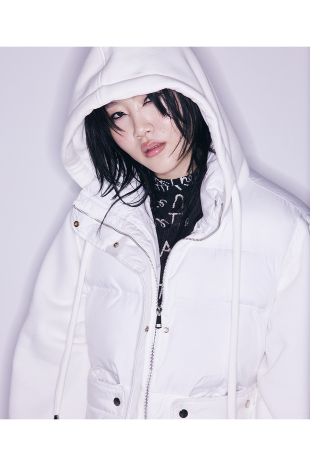 TW 6230012137002 Model White Coat