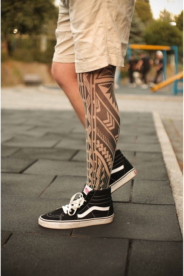 Giyilebilir Desenli Bacak Dövmesi 3D Baskılı Tattoo - 3
