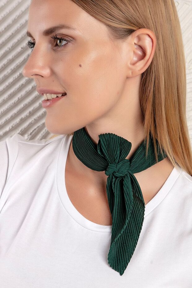 Yeşil Renkli Fular - 1